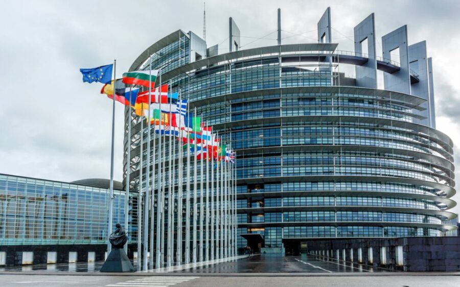 Approvato il Net Zero Industry Act, la legge UE per l’industria a zero emissioni